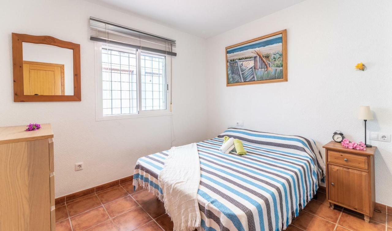 Apartamento La Isletilla Apartment Almeria Exterior photo